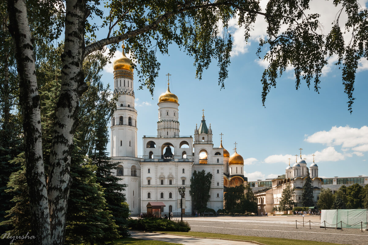 Прогулка в Кремле - Nyusha .