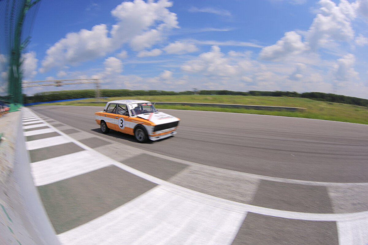 Тройка - Михаил Соколов