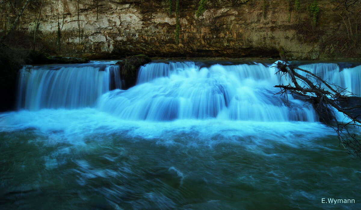 waterfall - Elena Wymann