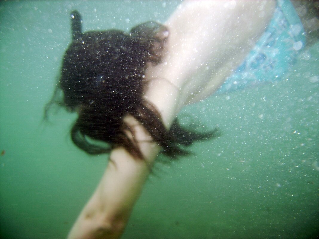 Пронзая толщу вод... - Владимир Смольников