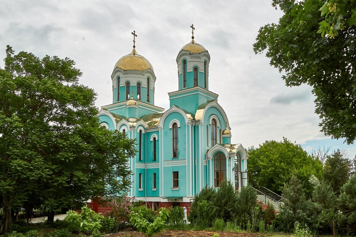 Церковь в селе Чернобаевка - Алексей Р.