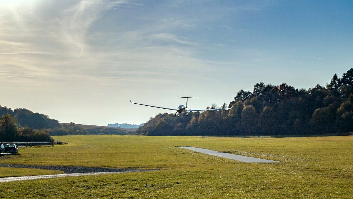В парке осенью - Олег Зак В парке осенью - Олег Зак