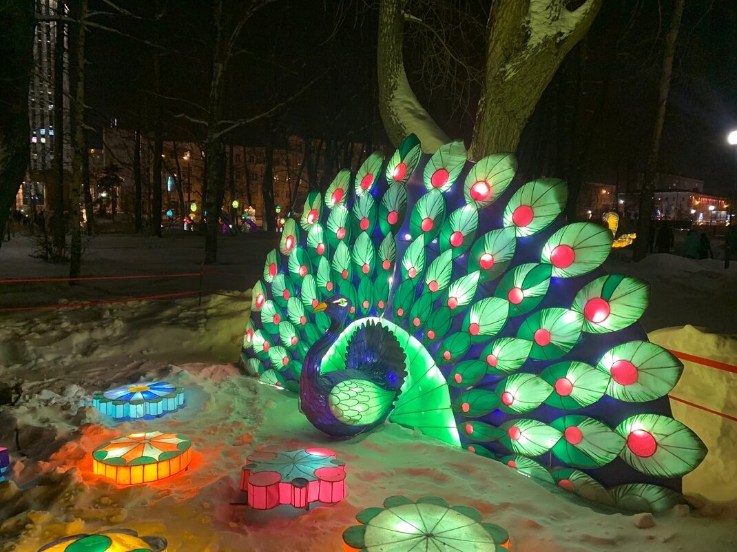 С наступающим Новым годом! - ЛЮДМИЛА 