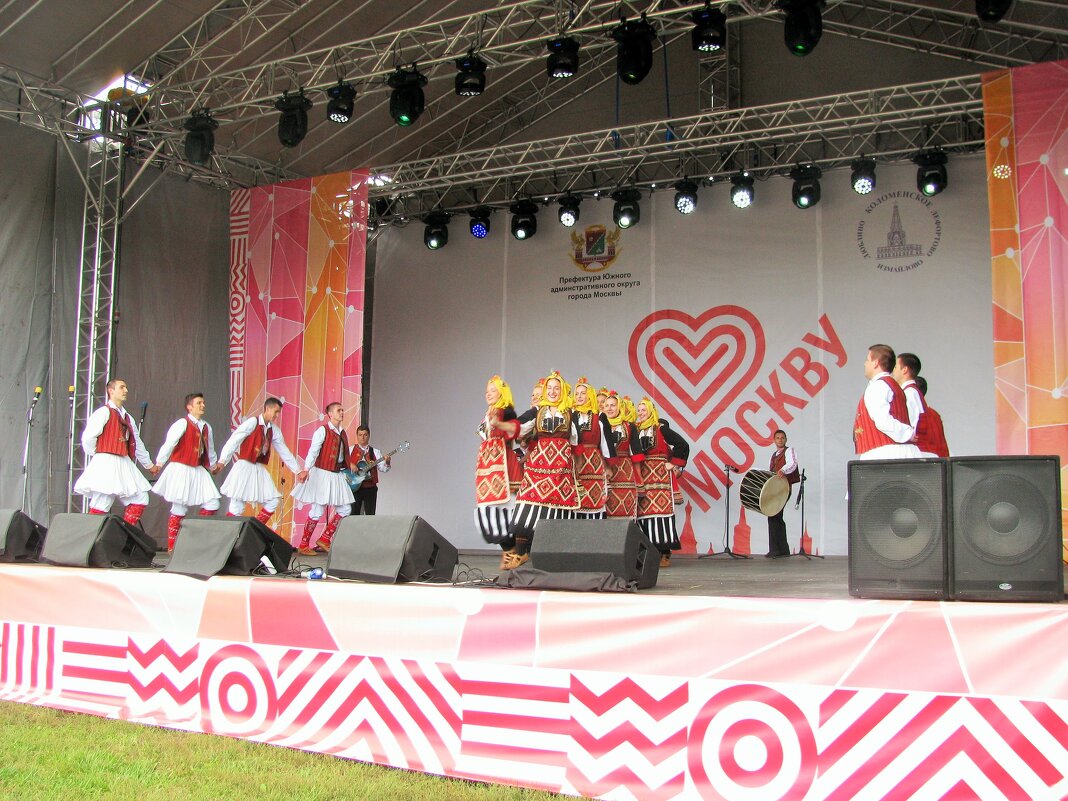 Москва. День города.Выступление отечественных и зарубежных артистов. - Владимир Драгунский Москва. День города.Выступление отечественных и зарубежных артистов. - Владимир Драгунский