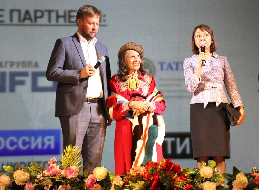 На открытии Нуреевских сезонов - Nina Karyuk На открытии Нуреевских сезонов - Nina Karyuk