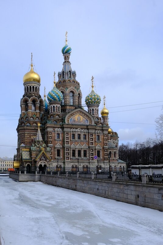 Церковь Спас на Крове у реки Нева - Георгий А