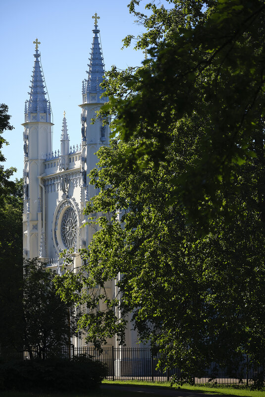 Готическая капелла - Иван Державин Готическая капелла - Иван Державин