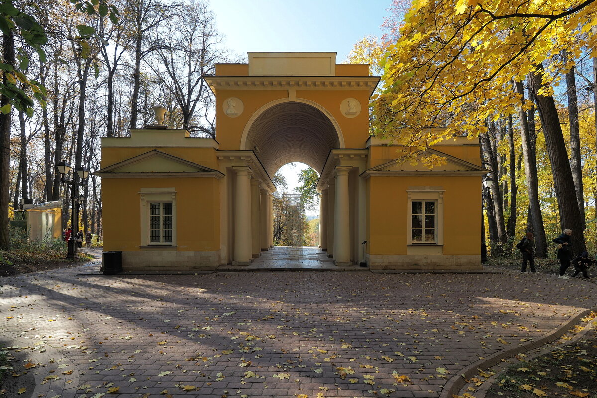 Осень в Царицино. - Евгений Седов