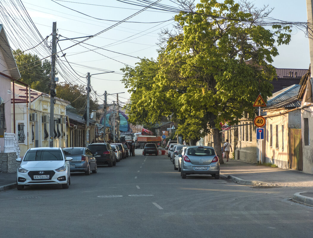 В Старом  городе - Валентин Семчишин