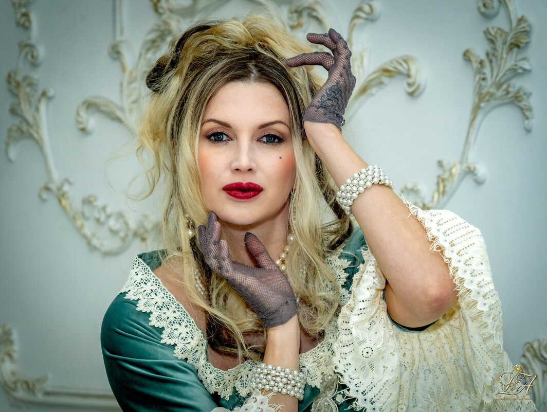 Мадам - Leo Alex Foto