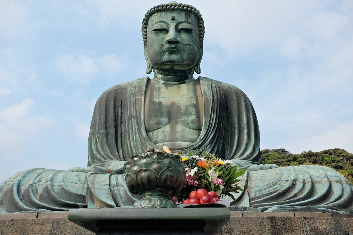 Daibutsu Великий Будда  в позе лотоса Япония - wea *