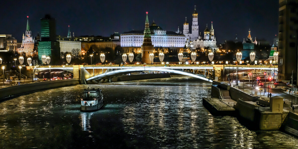 Движение по Москва реке - Георгий А