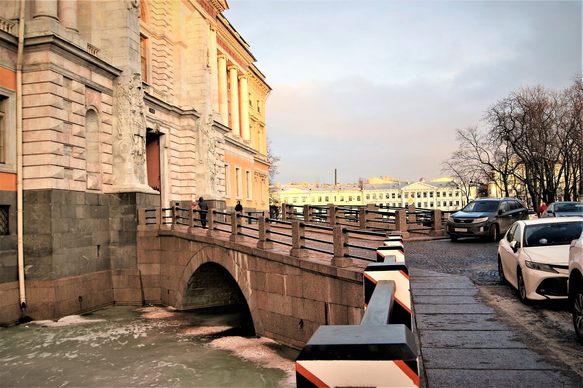 /// - Виктор Никитенко