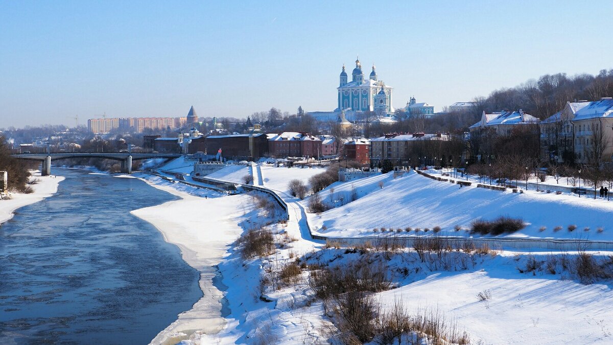 Смоленск в День Защитника Отечества. - Милешкин Владимир Алексеевич Смоленск в День Защитника Отечества. - Милешкин Владимир Алексеевич