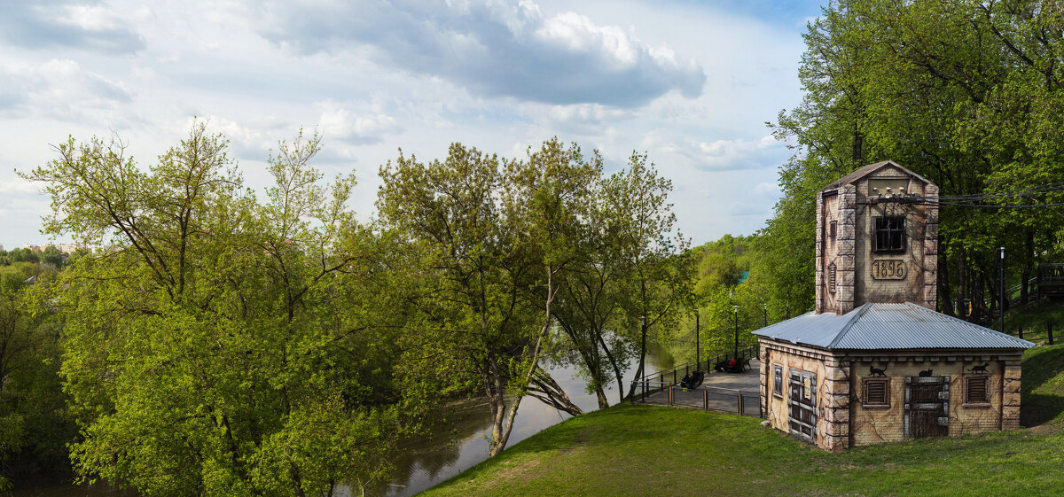 В Парке города Подольска - Роман Шаров