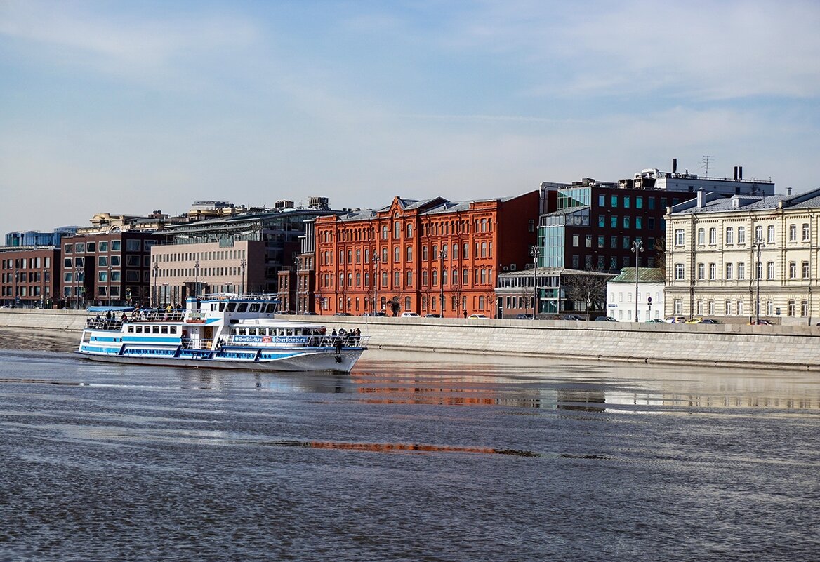 Теплоход по Москве реке - Ольга 