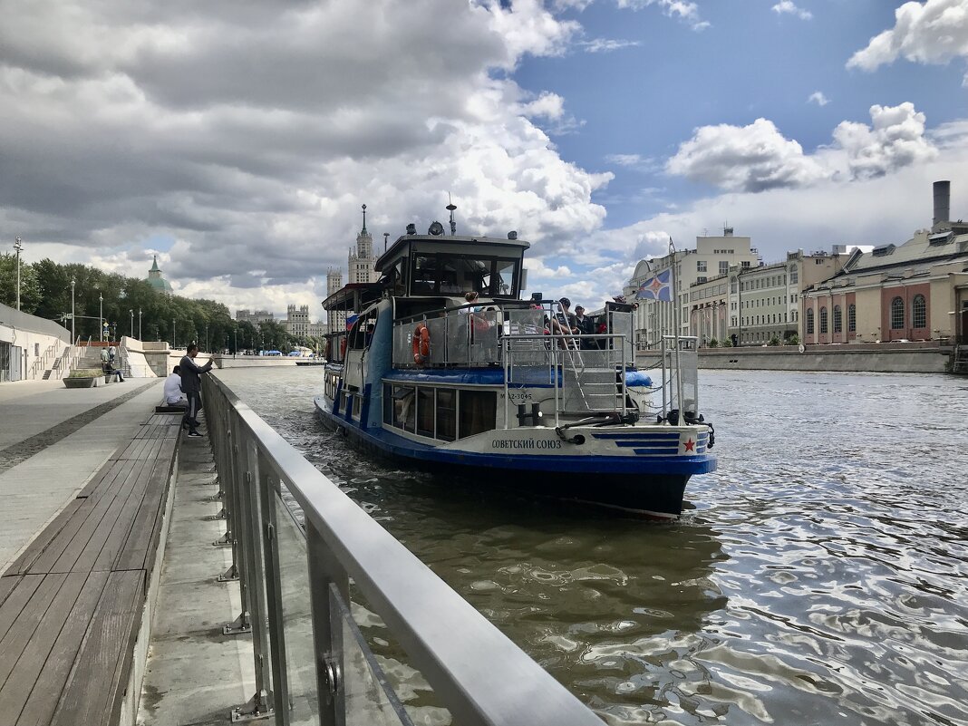 Речной перевозчик - Любовь 