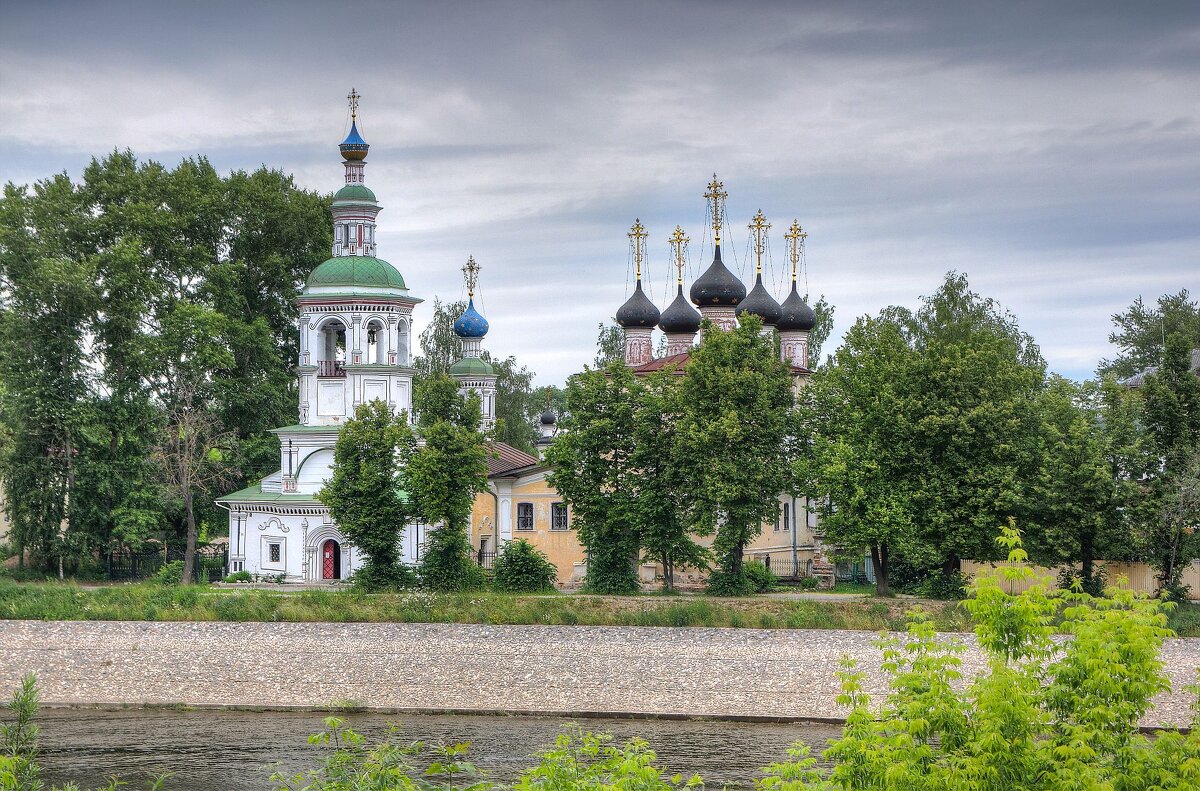 Успенская церковь - Константин 