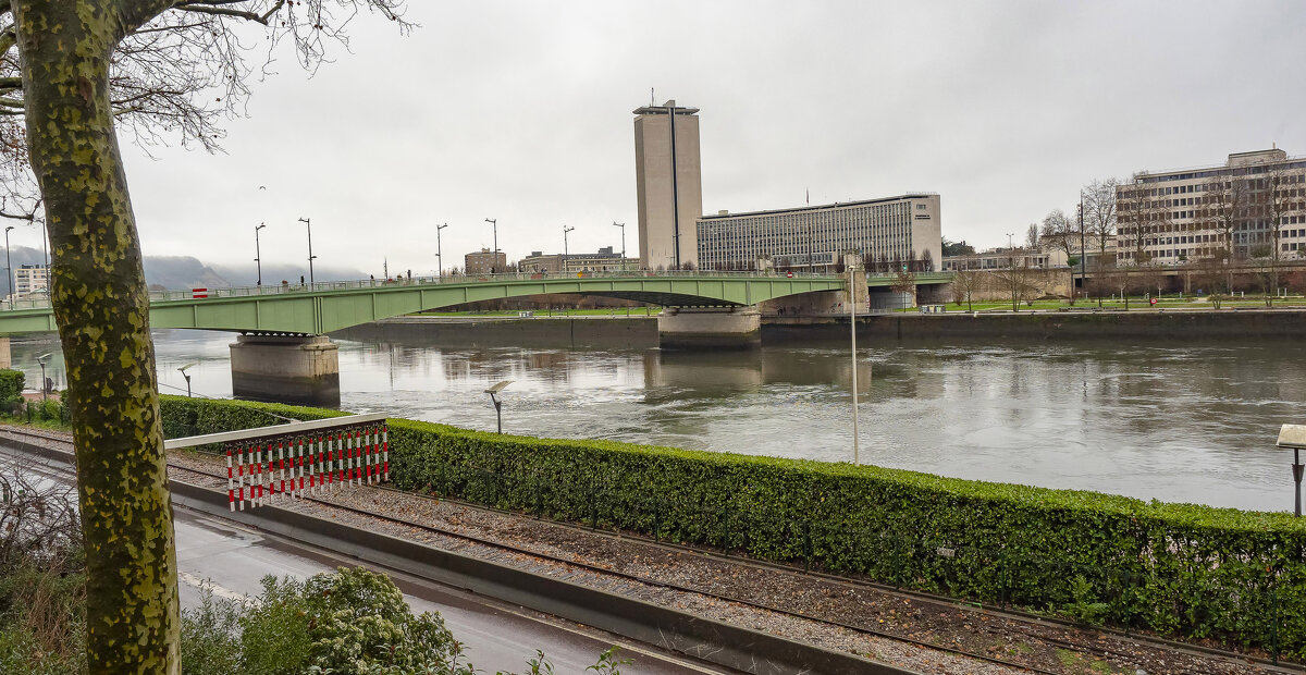 Руан, Франция - leo yagonen