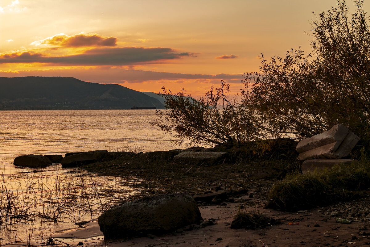вечер на Волге - Наталья Крюкова вечер на Волге - Наталья Крюкова