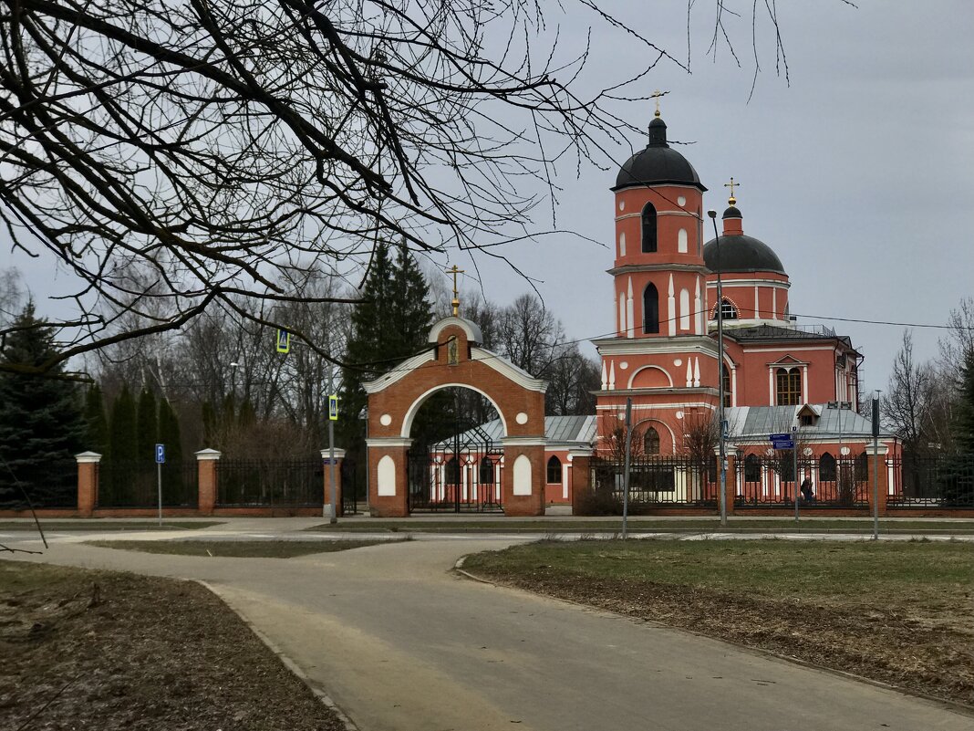 Никольская церковь. Зеленоград. - Любовь 