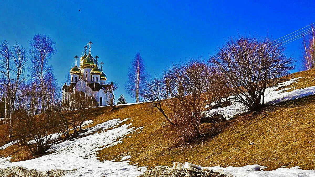 Апрель...Храм на холме! - Владимир 