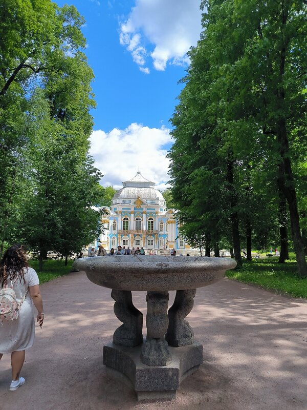 В Екатерининском парке. - Ольга 