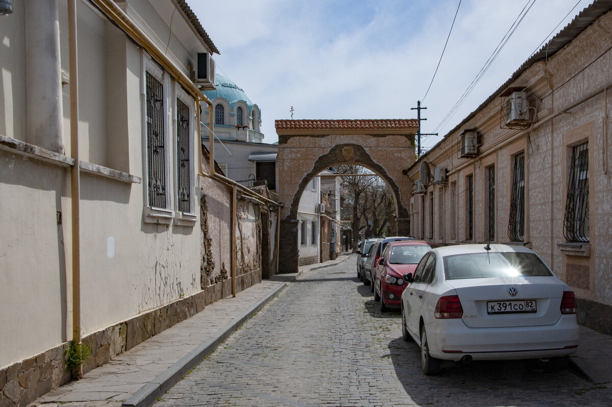 Евпатория. На улицах старого города - Gen 