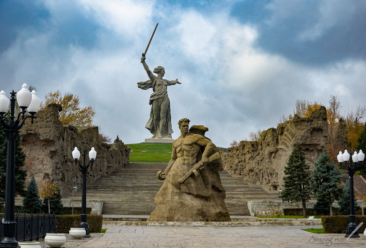 Мамаев курган - Soaring Man Владимир