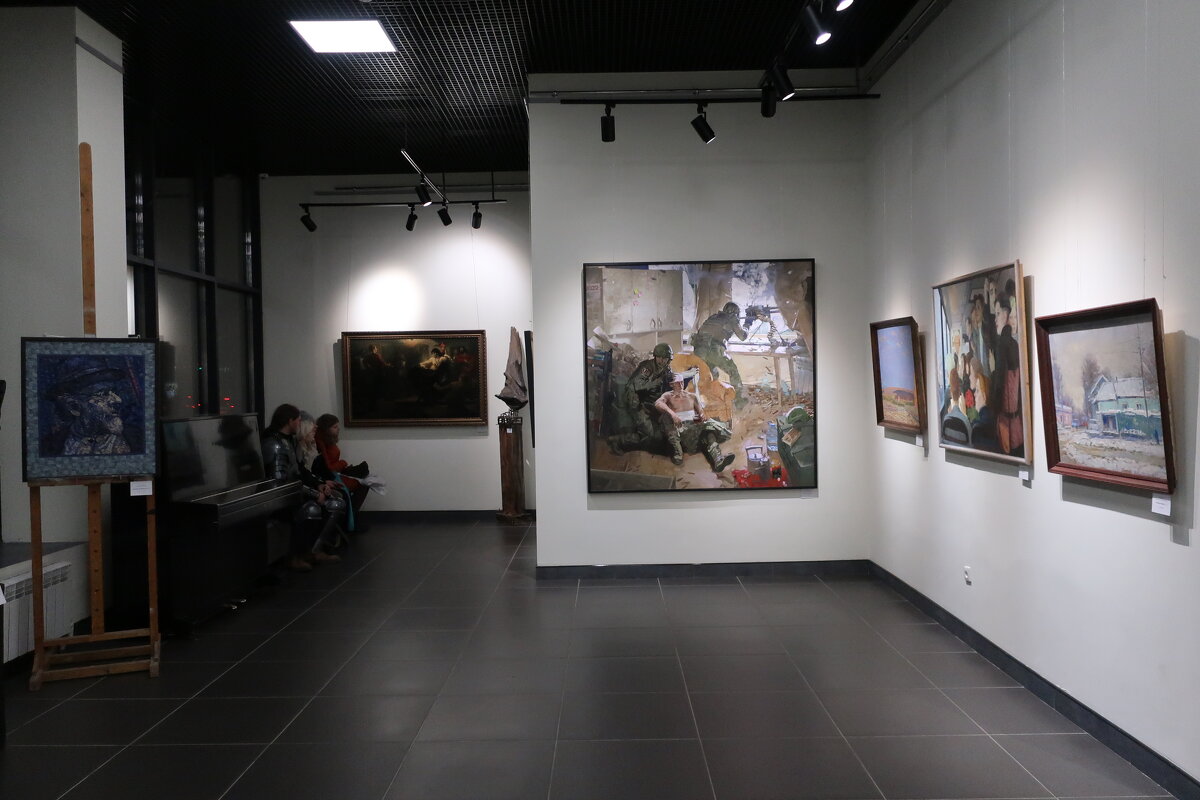 Выставочный зал на улице Кирова - Gen Vel Выставочный зал на улице Кирова - Gen Vel