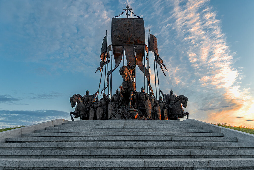 Мемориальный комплекс «Александр Невский с дружиной» - Виктор Желенговский