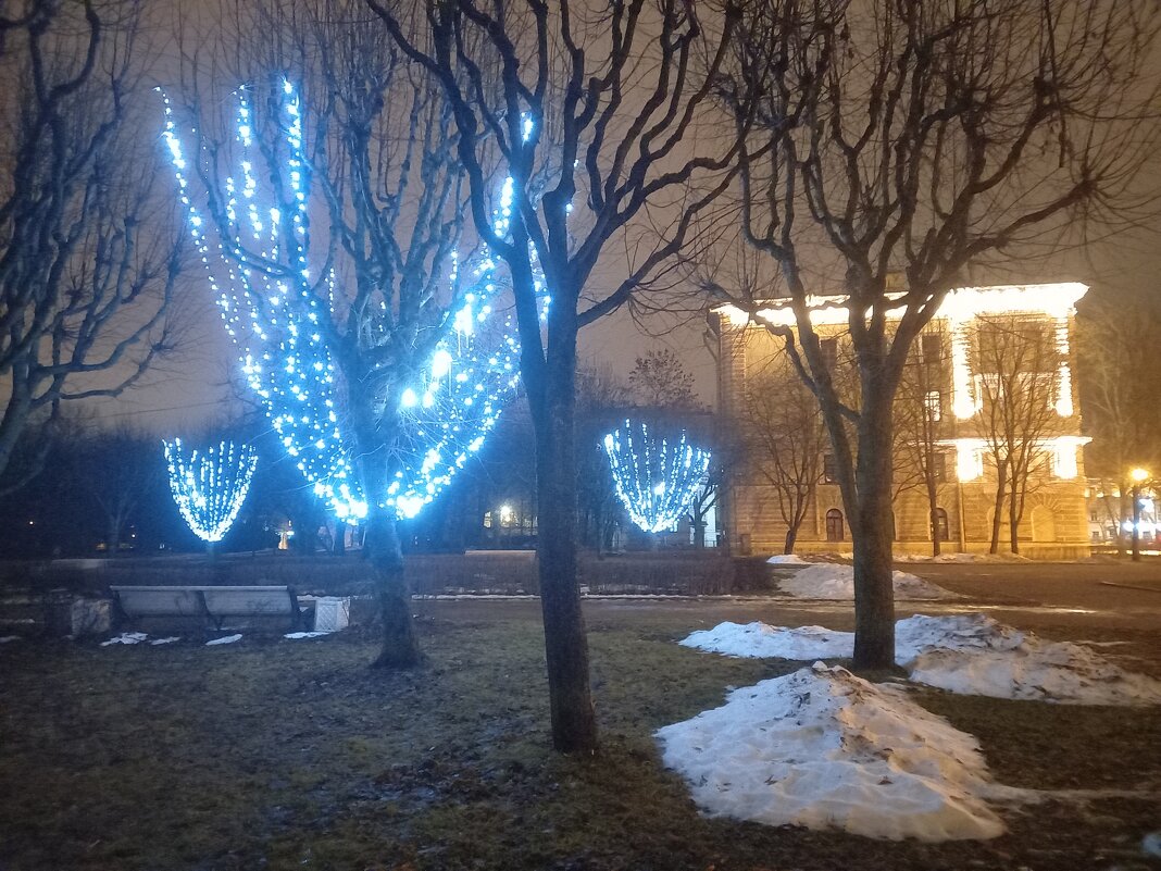 Новогодние украшения - Сапсан 