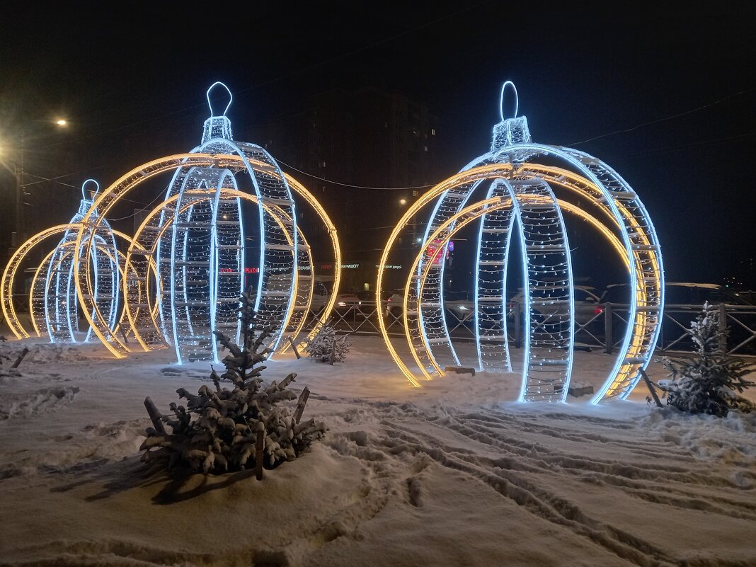 Новогодние украшения - Сапсан 