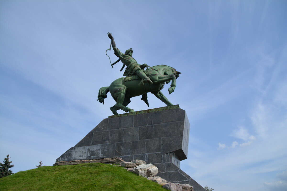 Памятник Салават Юлаеву - Николай 