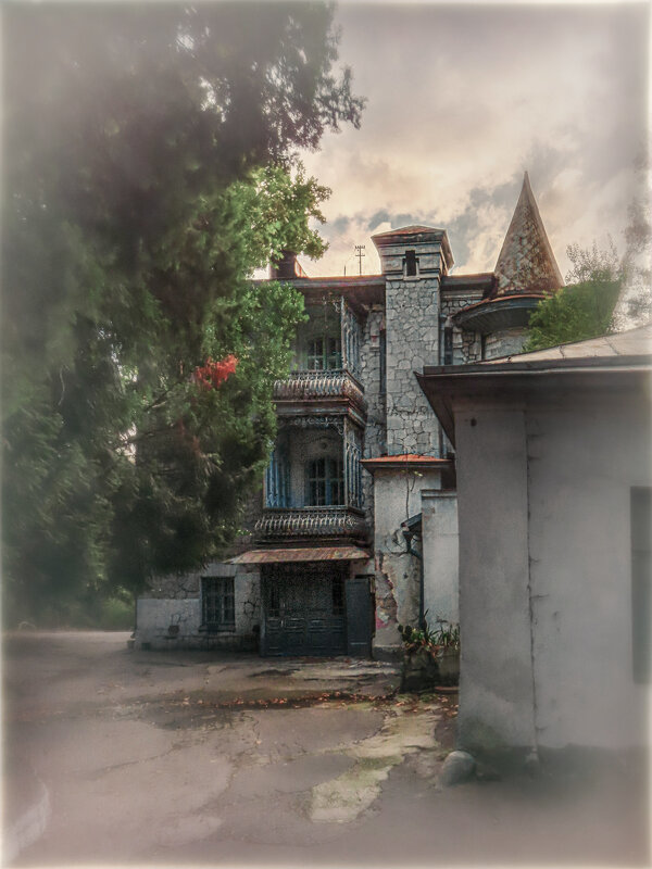 Дореволюционная Алупка - AZ east3 Дореволюционная Алупка - AZ east3