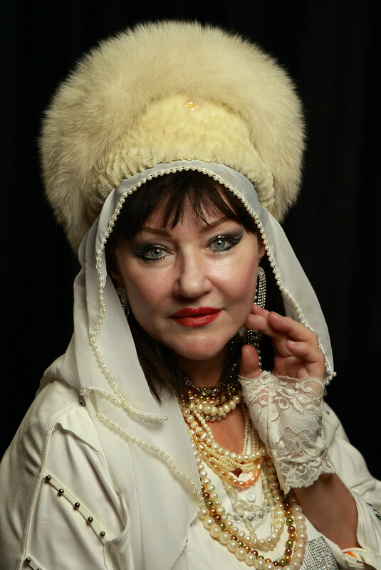 *** - Сергей Удовенко