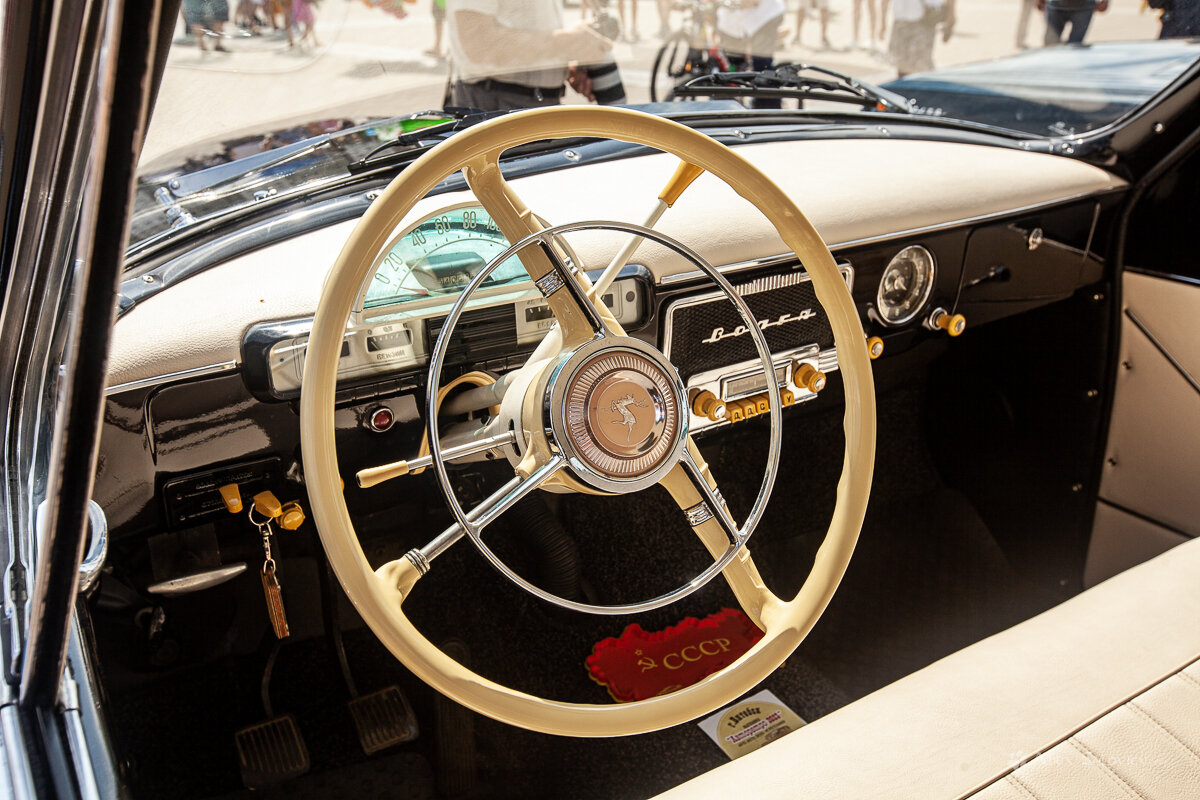 **** - Алексей Соловьев