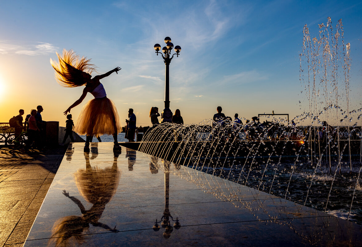 Танец с солнцем. - Елена Демидова Танец с солнцем. - Елена Демидова