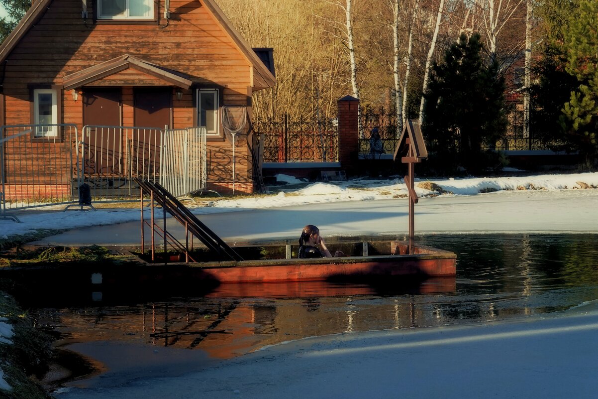 В водоёмах тонкий лёд. - Татьяна Помогалова