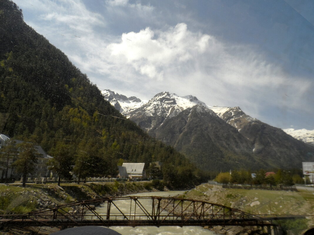 Кавказ - Галина Кавказ - Галина