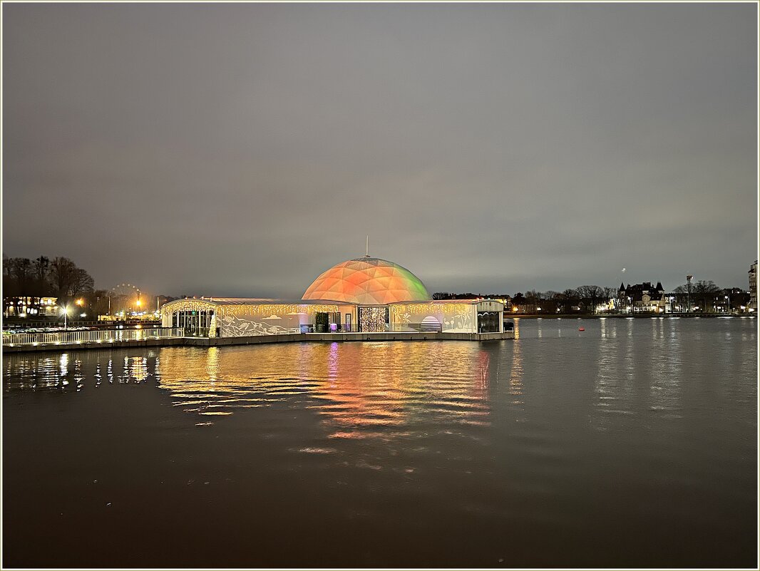 Прогулка по утреннему Калининграду - Валерия Комова Прогулка по утреннему Калининграду - Валерия Комова