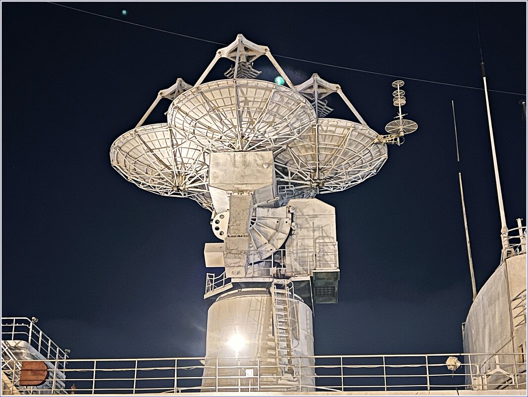 Антенны НИС, - Валерия Комова