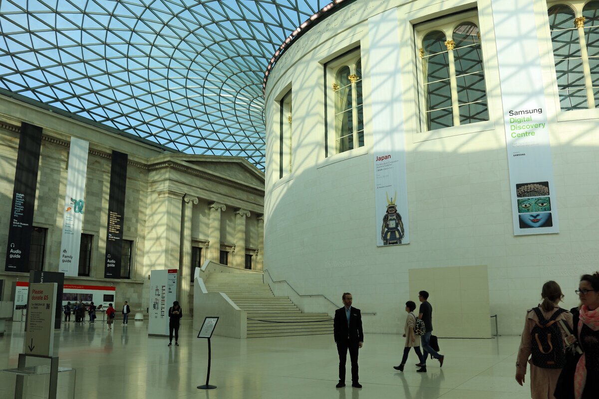 Крытый дворик Британского музея - Ольга Крытый дворик Британского музея - Ольга