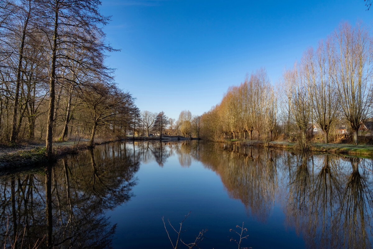 Всё прозрачно... - Николай Гирш Всё прозрачно... - Николай Гирш