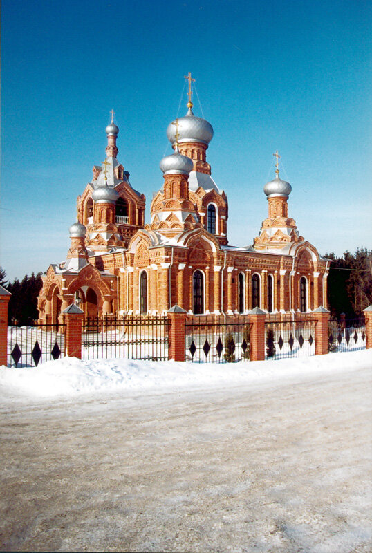 Церковь Воздвижения Честного Креста Господня д. Дарна Истринский р-н - Марк Еленцов