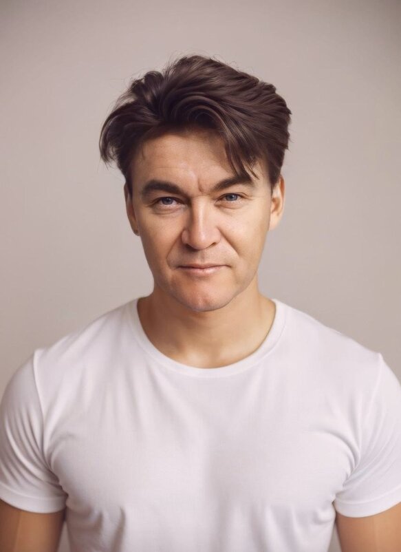 Молодость - Андрей Хлопонин Молодость - Андрей Хлопонин