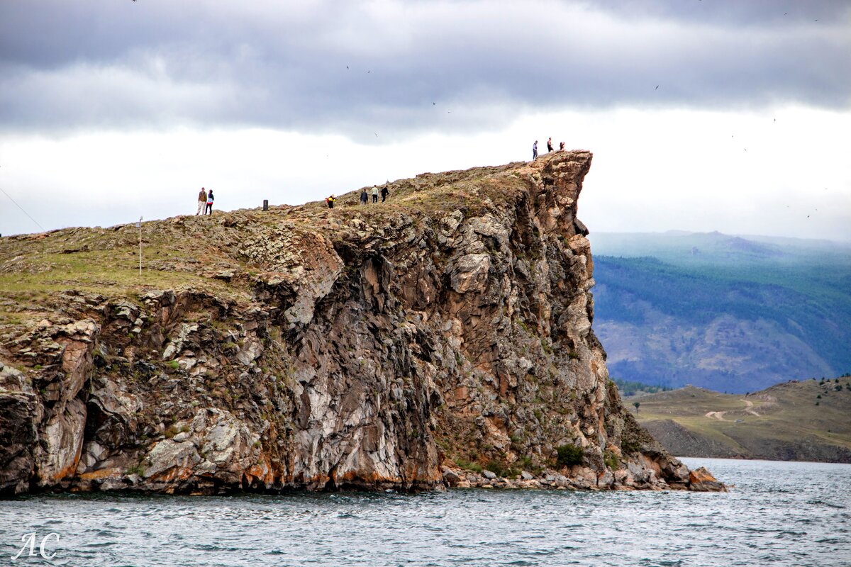 Каменистые берега Байкала - Любовь Сахарова Каменистые берега Байкала - Любовь Сахарова