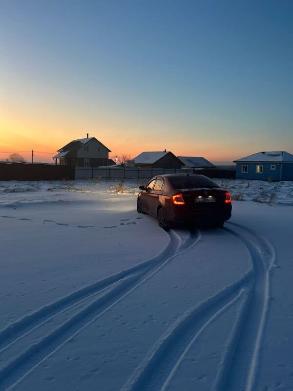 Следы - Галина Шеина-Мюльдорфер