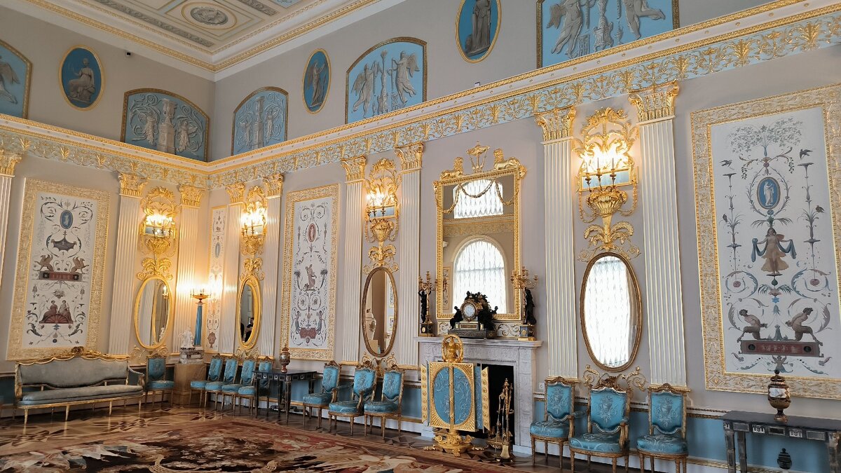 Арабесковая гостиная. - Ольга 