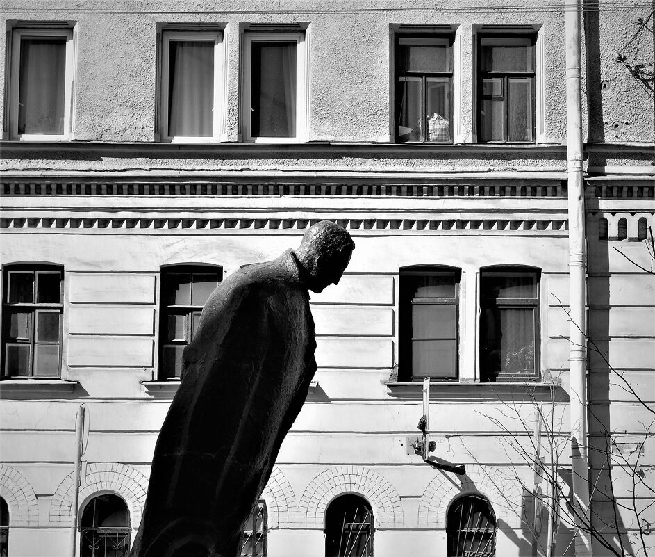 ПРОГУЛКА БЛОКА - Виктор Никитенко ПРОГУЛКА БЛОКА - Виктор Никитенко